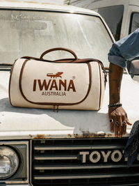 IWANA Early Check-In™ 4-in-1 outdoor blanket — product image 3